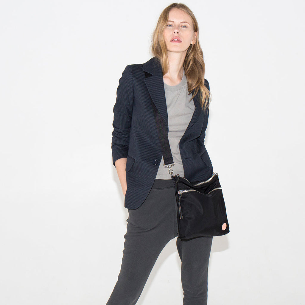 amuse - medium crossbody bag