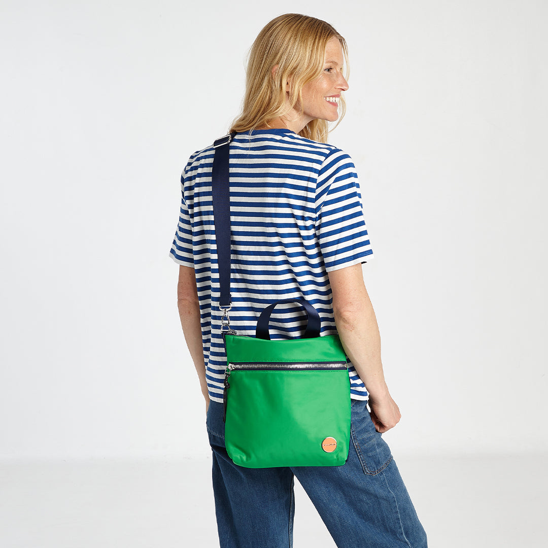 amuse - medium crossbody bag