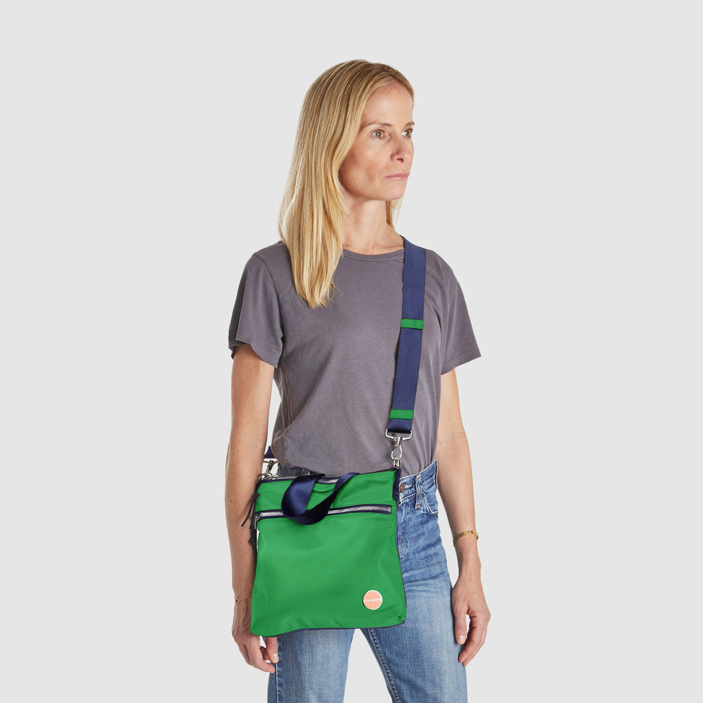 amuse - medium crossbody bag