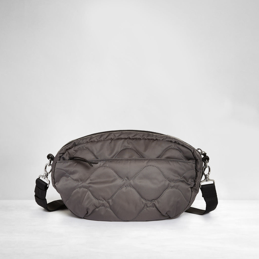 cruiser - medium quilted crossbody
