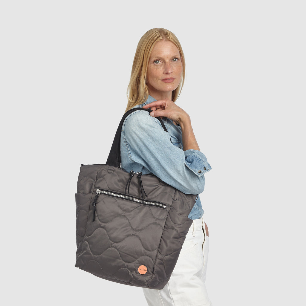ranger - large quilted tote