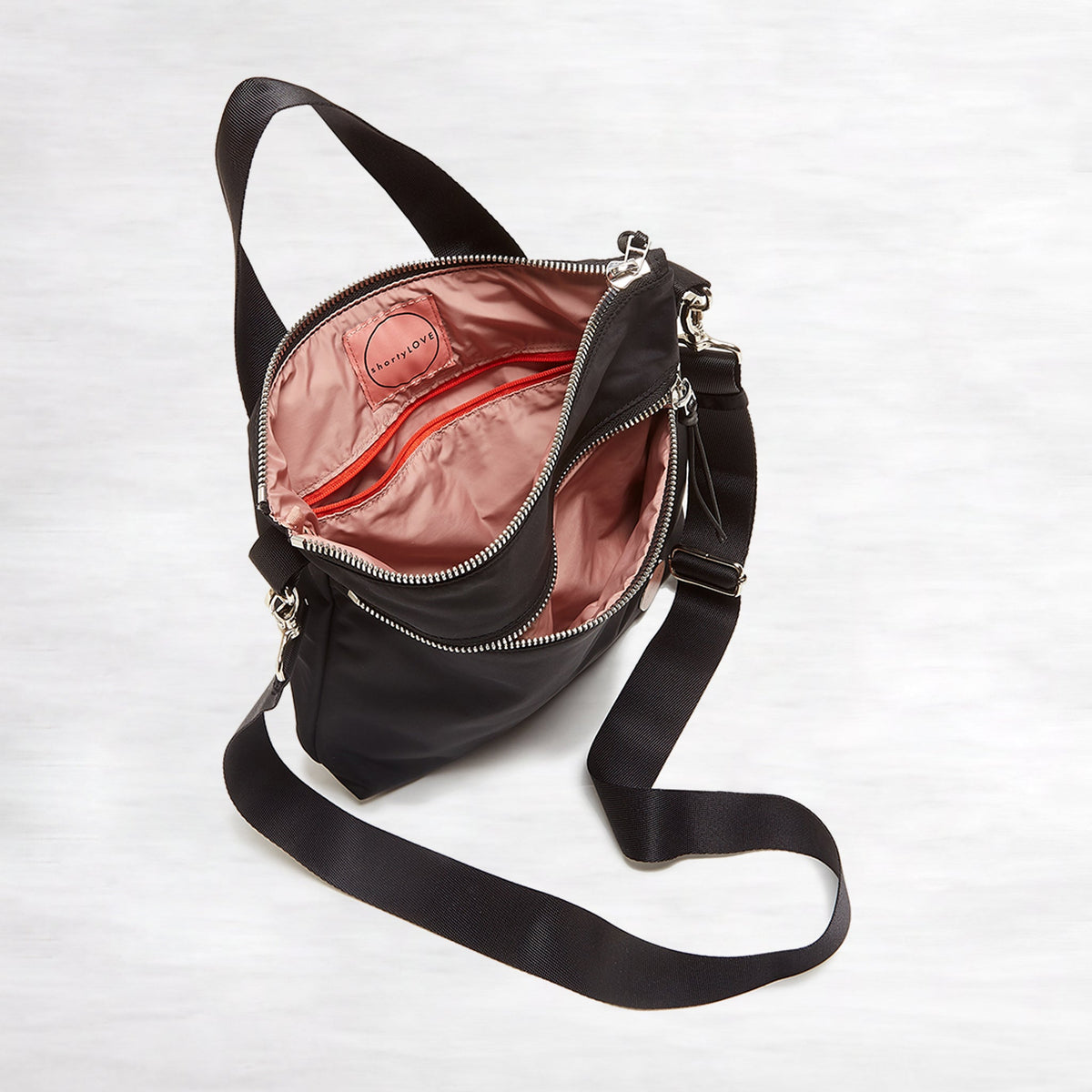 amuse - medium crossbody bag