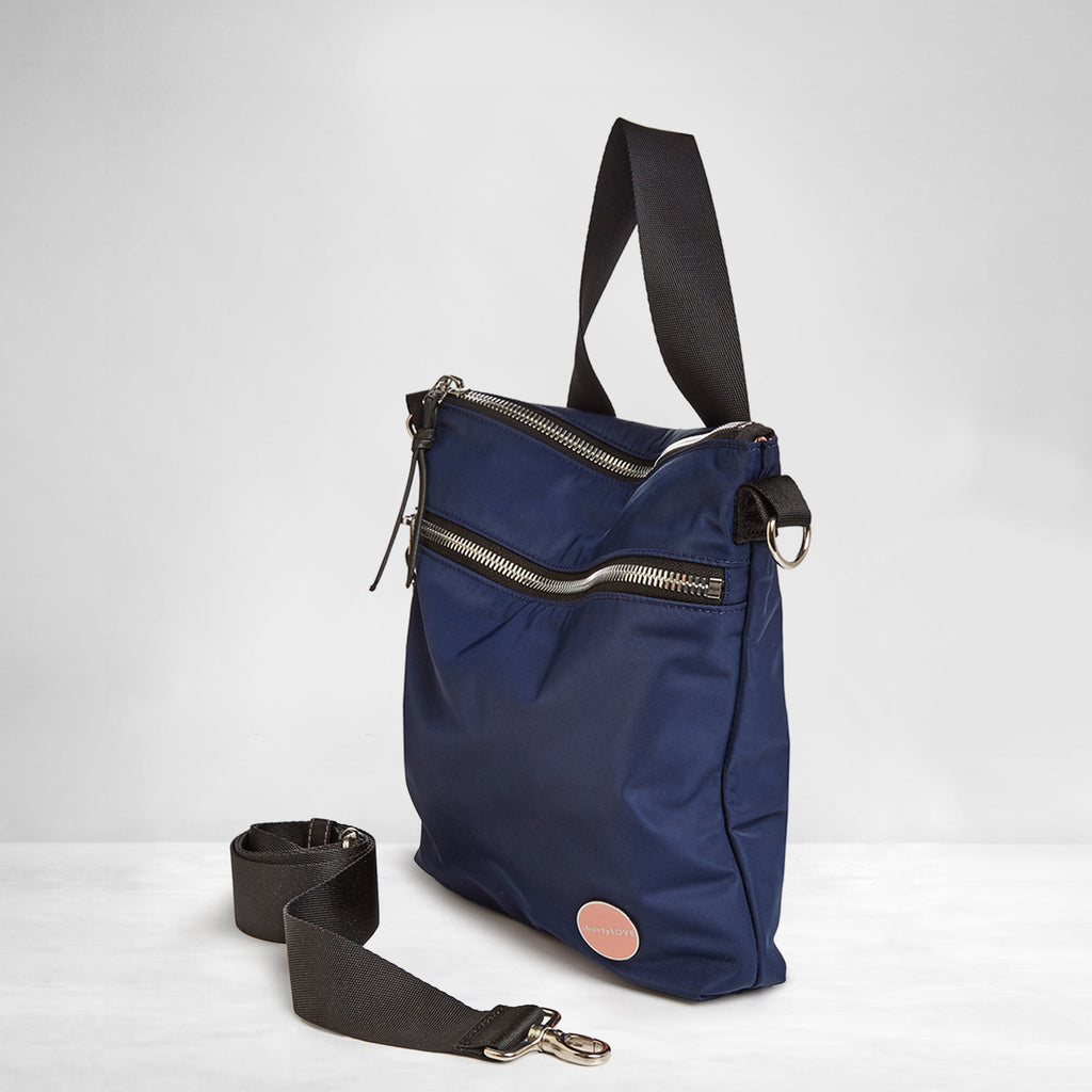 amuse - medium crossbody bag