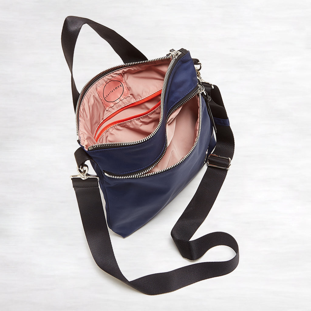 amuse - medium crossbody bag