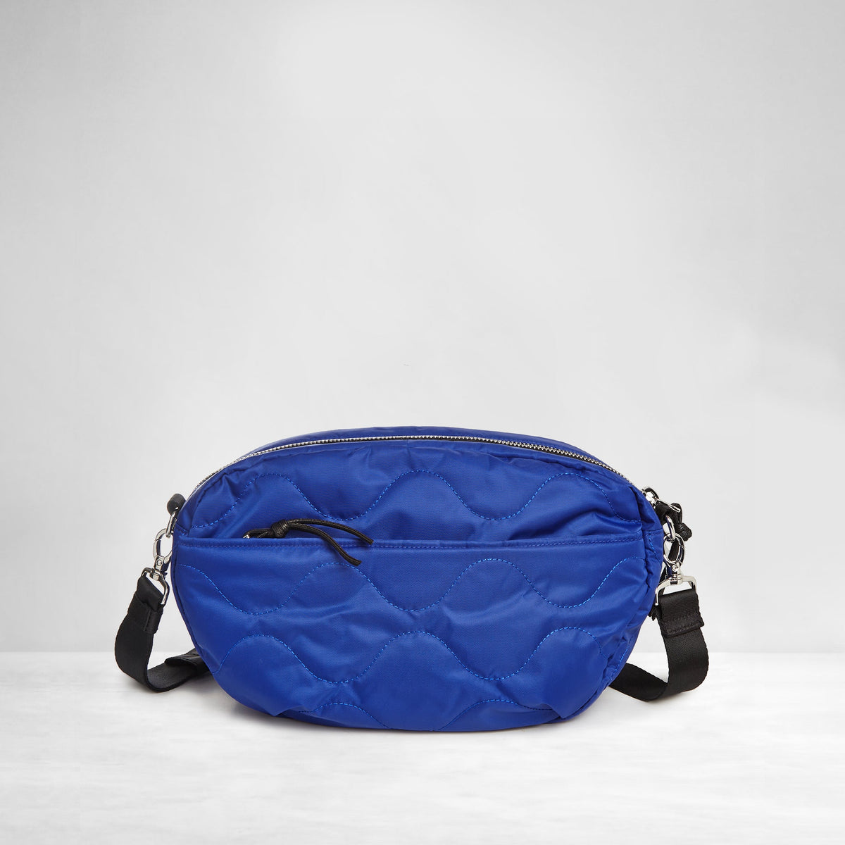 cruiser - medium quilted crossbody