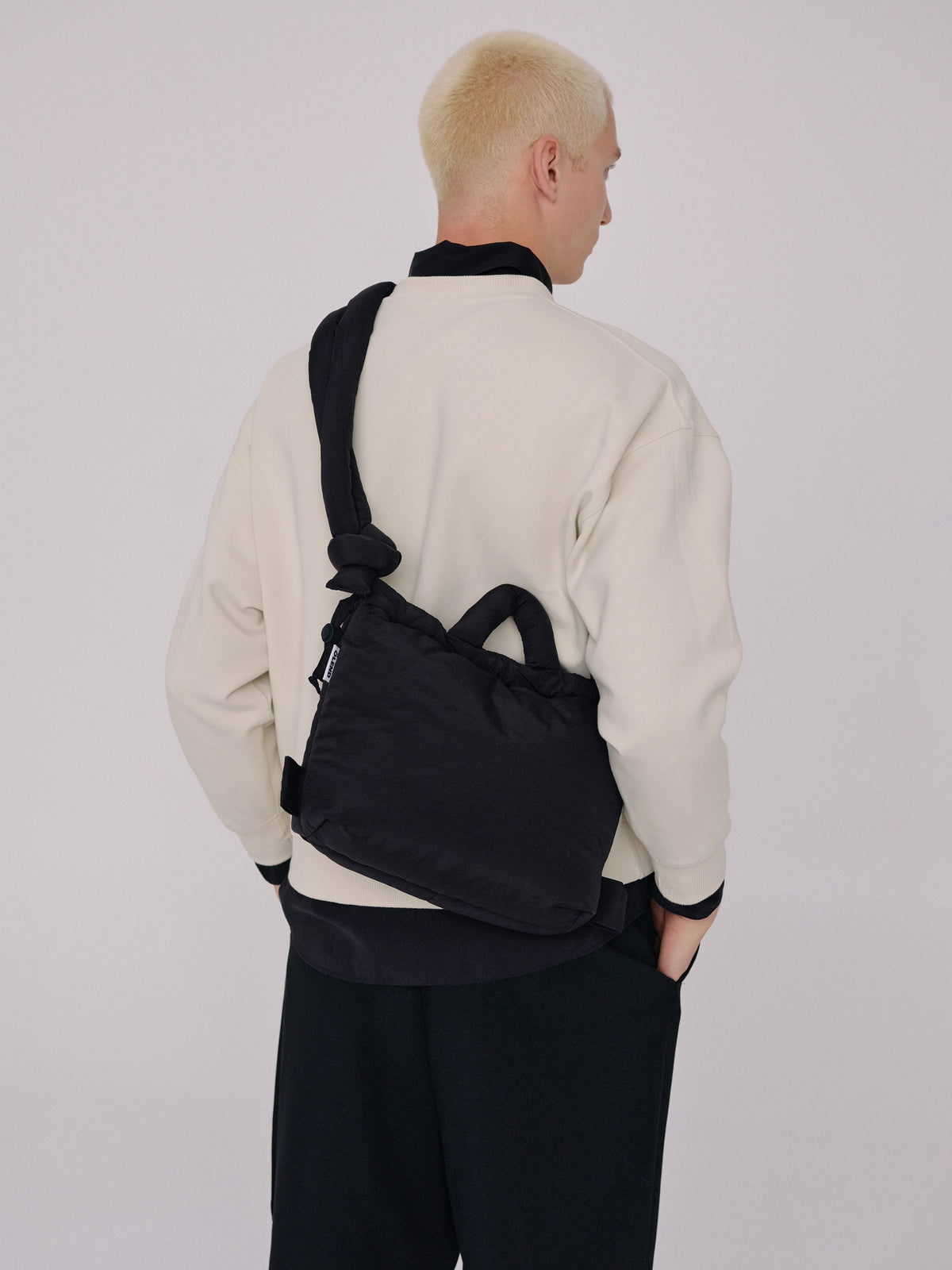 Compact Ona Soft Bag